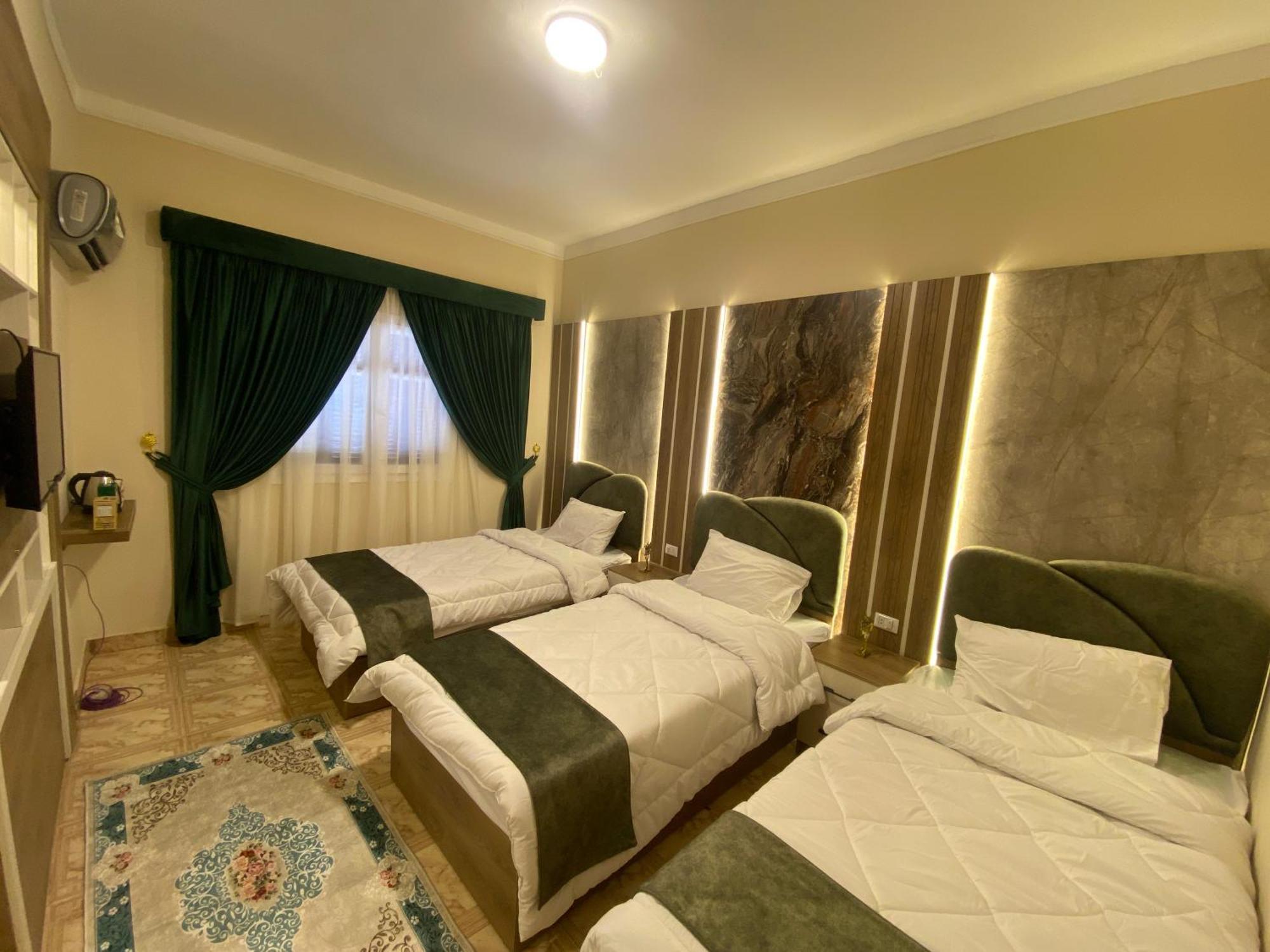 Global Pyramids Hotel Kafrat al Jabal Exterior photo